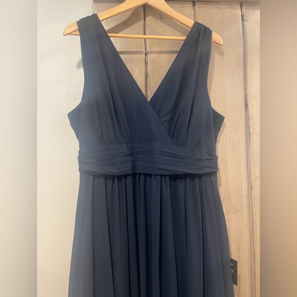 Lulus Dress - Picture 2 of 8